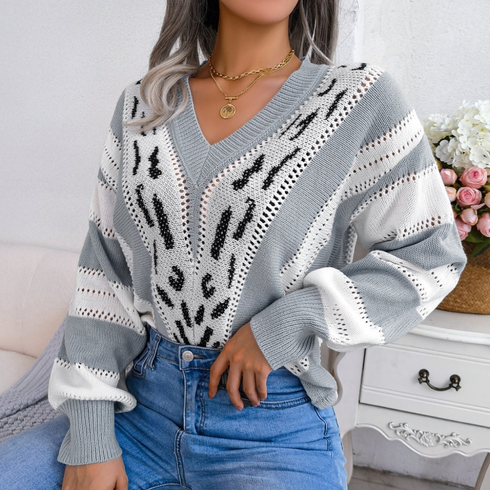 Striped Leopard Print V-Neck Balloon Sleeve Sweater - Picture 10 of 12